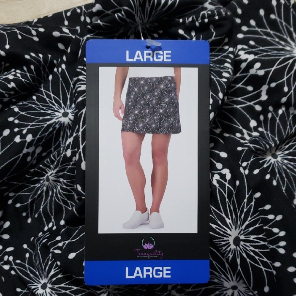 Tranquility by Colorado Clothing Black Floral Women's Skirt